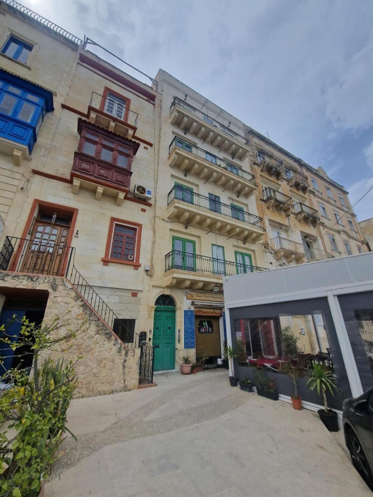 Korzo Suites Senglea Waterfront Ngoại thất bức ảnh