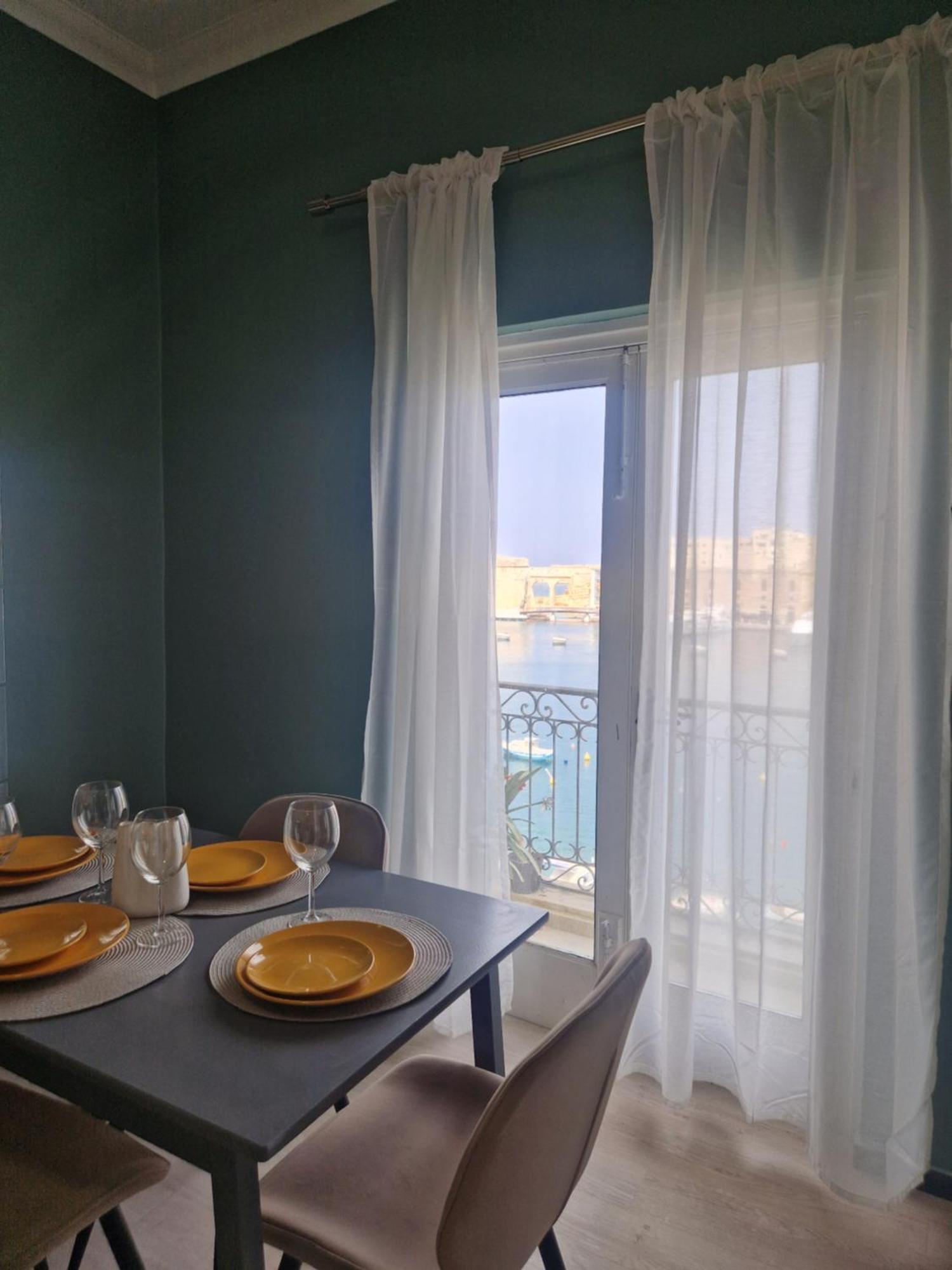 Korzo Suites Senglea Waterfront Ngoại thất bức ảnh