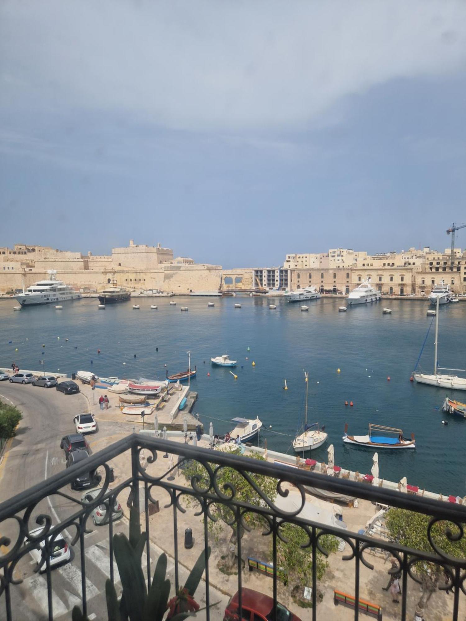 Korzo Suites Senglea Waterfront Ngoại thất bức ảnh