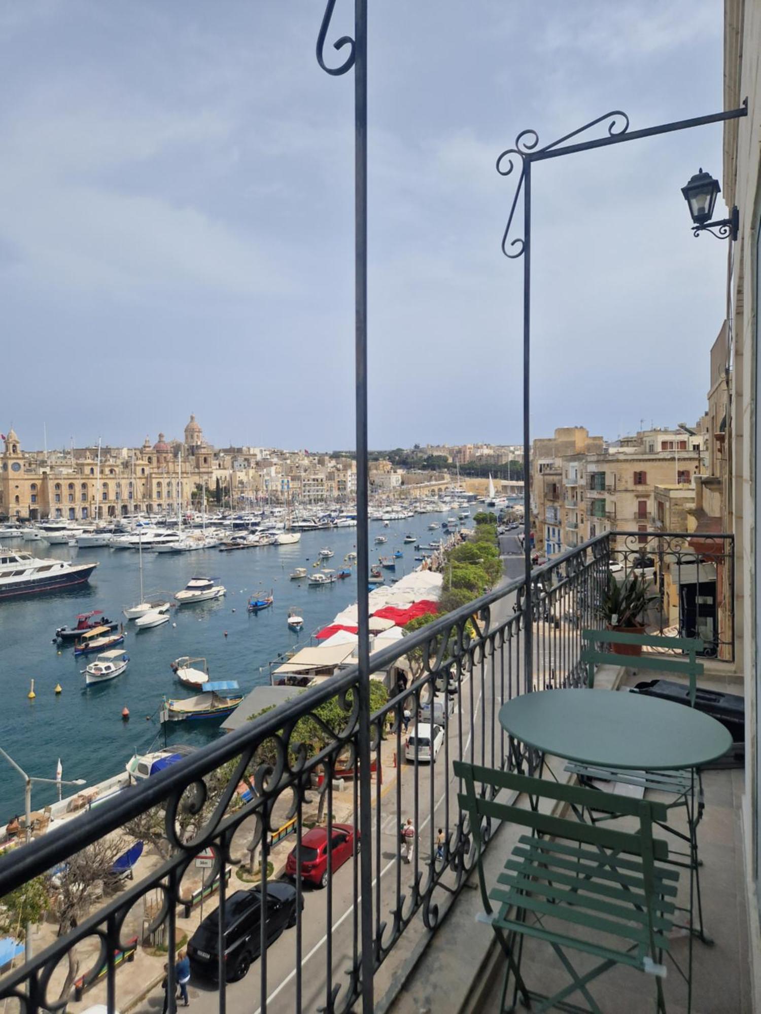 Korzo Suites Senglea Waterfront Ngoại thất bức ảnh